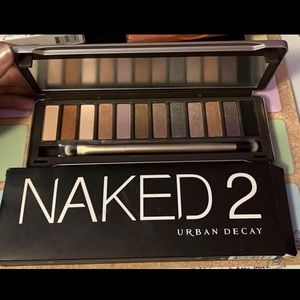 NEW Urban Decay NAKED 2 Eyeshadow Pallette